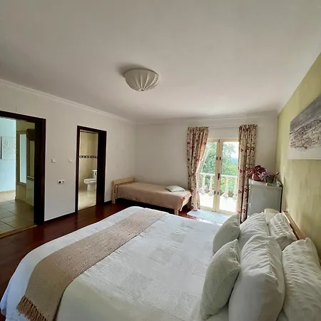 Bed & Breakfast Wellbeing Casa E Connosco Alvaiazere